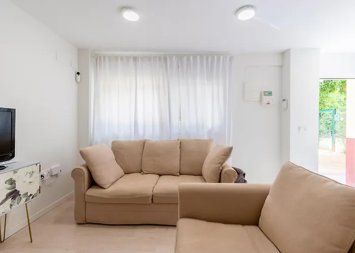 Whitey House In Triana
