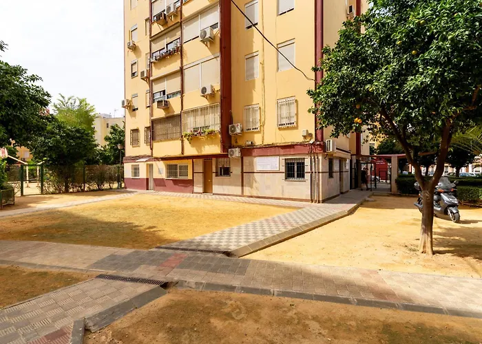 Whitey House In Triana